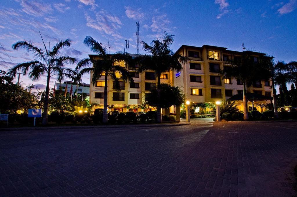 Sea Cliff Court Hotel & Luxury Apartments Dar es Salaam Extérieur photo